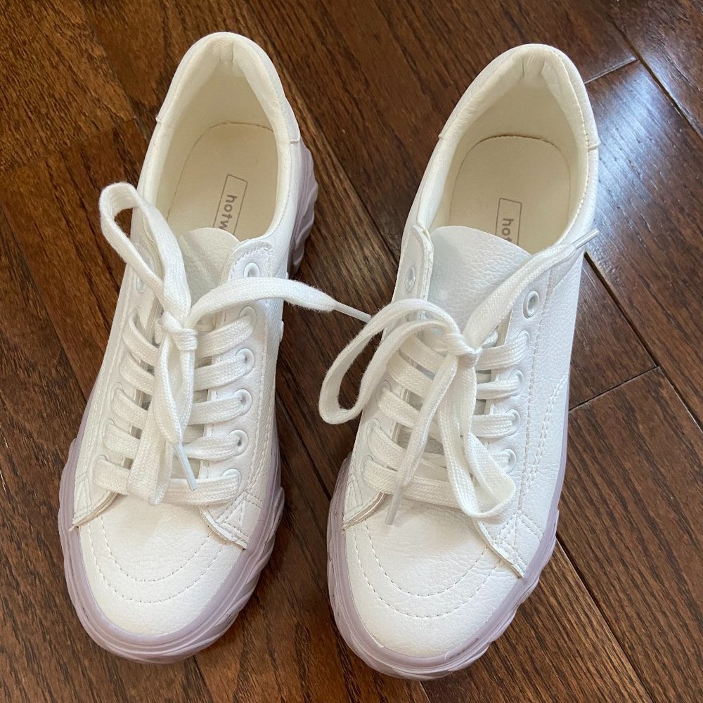 HOTWIND WHITE SNEAKER WOMEN 6.5M